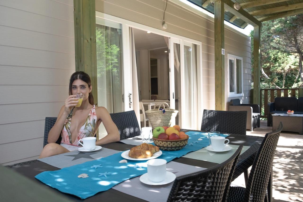 Villaggio Camping Torre Del Porticciolo Porto Conte Bagian luar foto