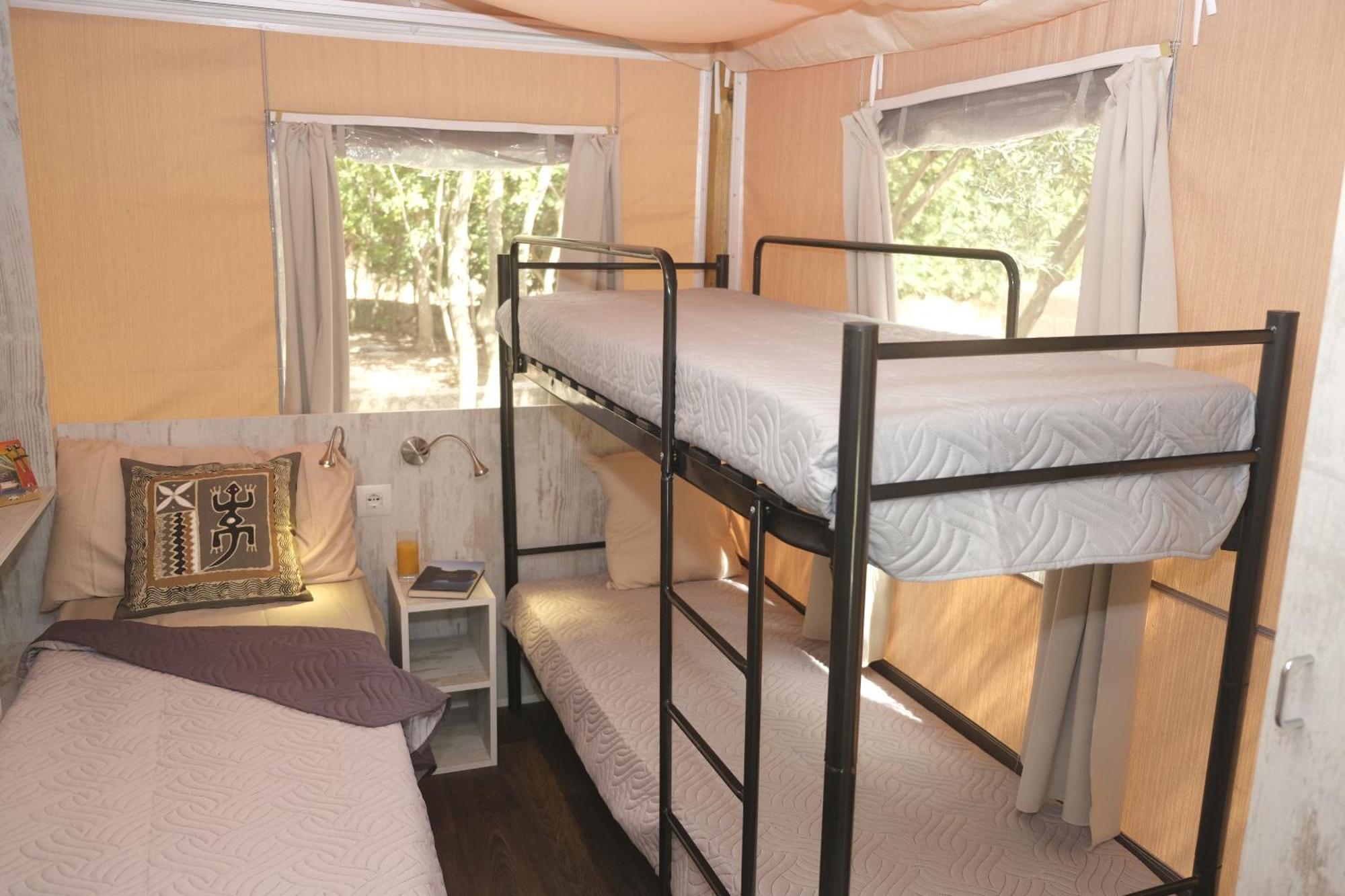 Villaggio Camping Torre Del Porticciolo Porto Conte Ruang foto